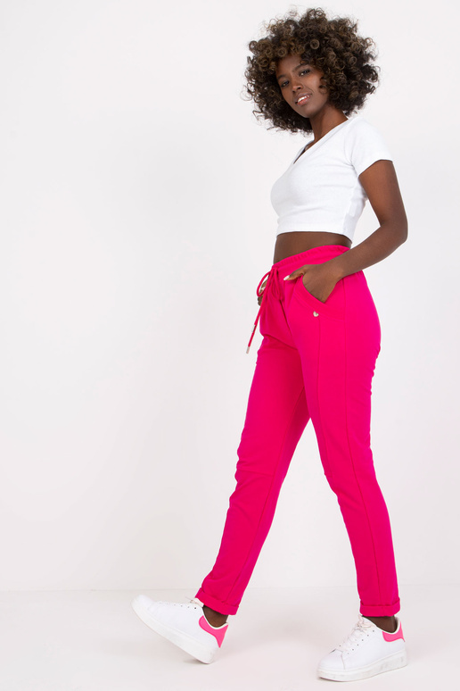 Fuksia värvi põhilised puuvillased...