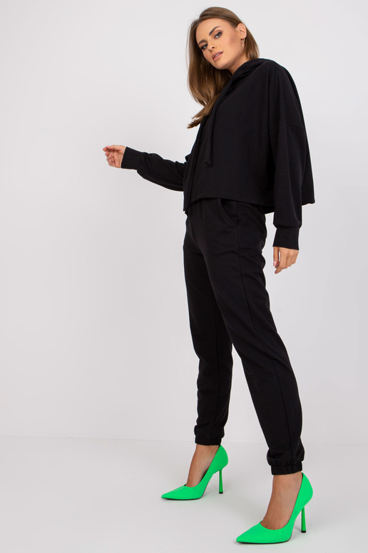 Black Cotton Basic kaheosaline...