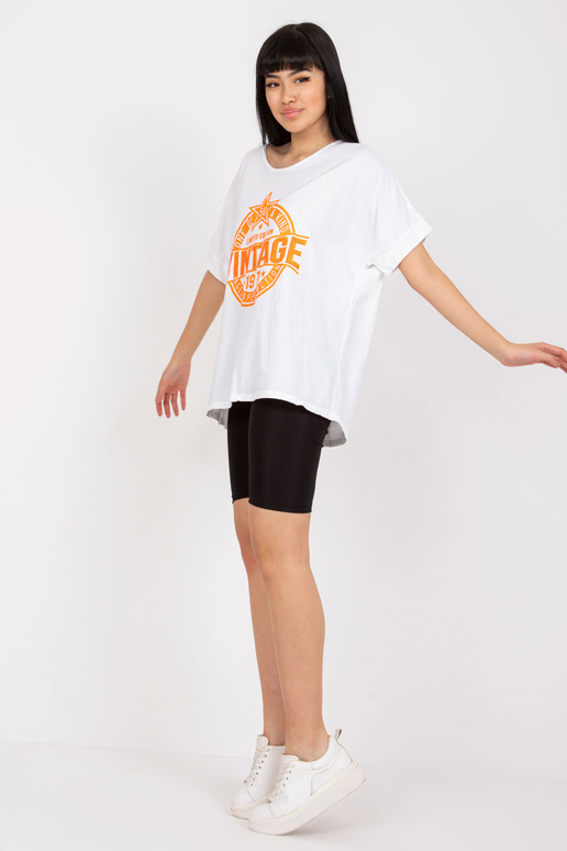 Valge ja oranži värvi aplikatsiooniga...