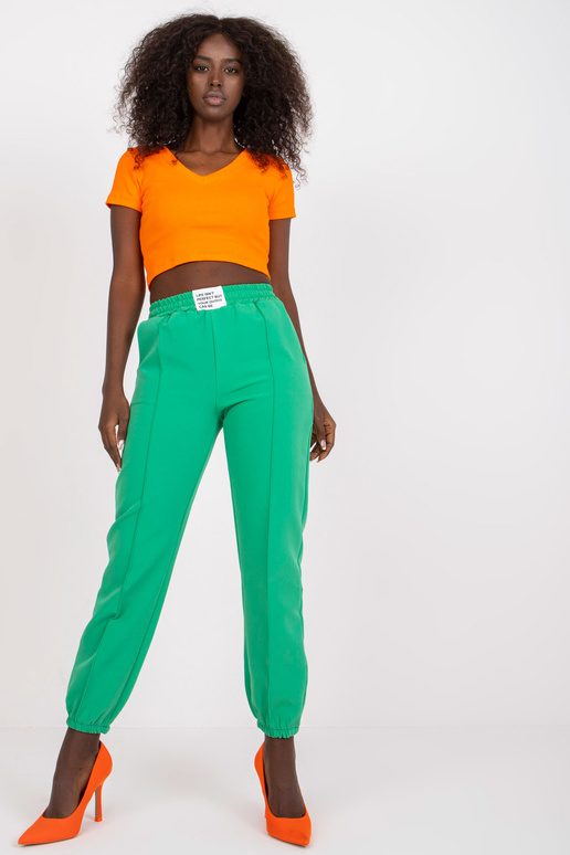 Rohelised kantkangast naistepüksid