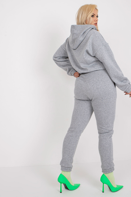 Halli värvi melanž pusa pluss... Halli värvi melanž pusa pluss...