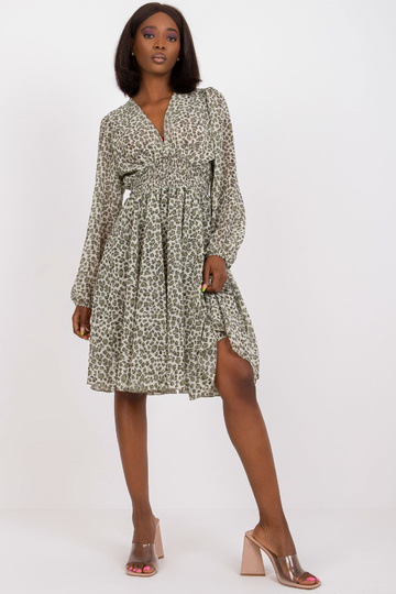 Khaki-beež laienev...