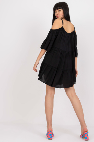 Must volangide ja sõlmitud...