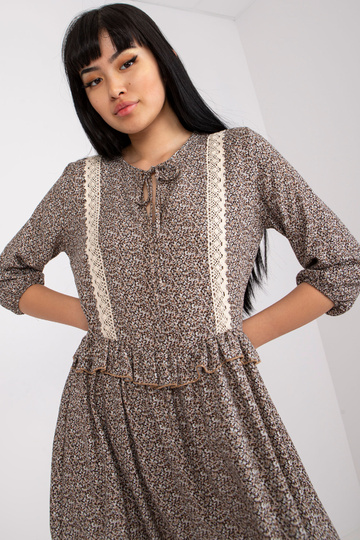 Pruun vabaajakleit 3/4...