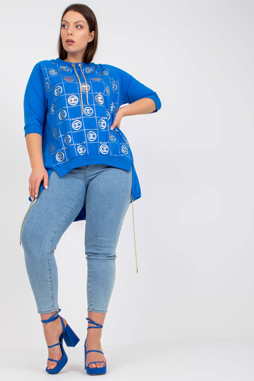 Tumesinine lahtine suures suuruses...