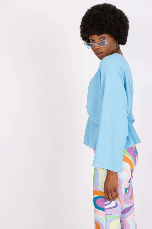 Raquela naiste helesinine õhuline pluus