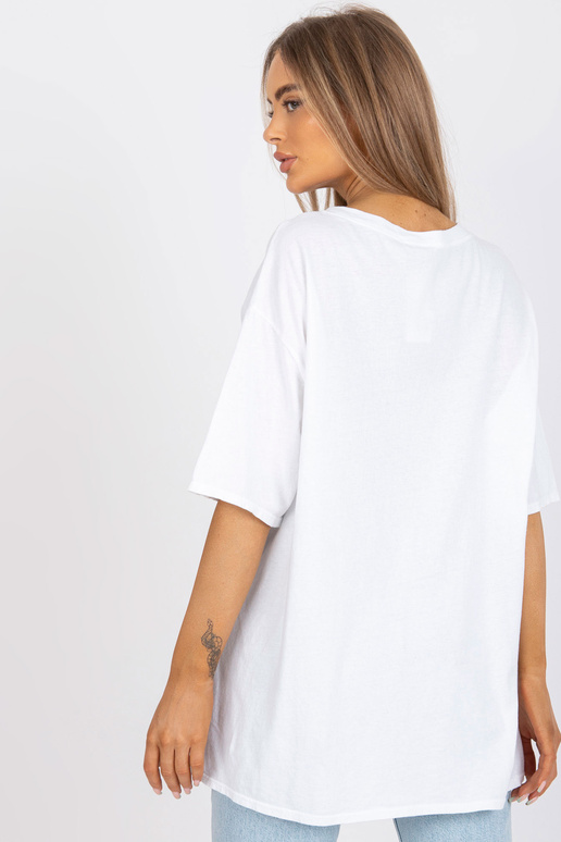 Valge ja roheline aplikatsiooniga... Valge ja roheline aplikatsiooniga...