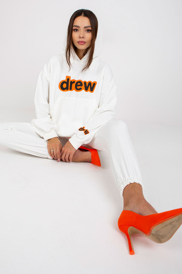 Valge dressikomplekt kõrge... 2