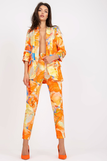 Oranž naiste bleiser trükistega