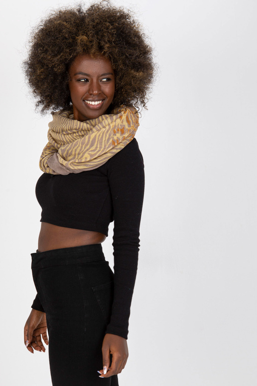 Tumebeež kollane motiiviga troppkorsten