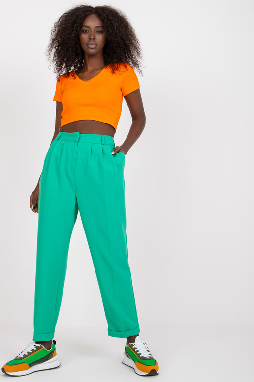 Rohelised taskutega riidest...