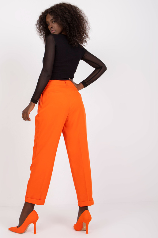 Oranžid püksid sirge säärega kangast...