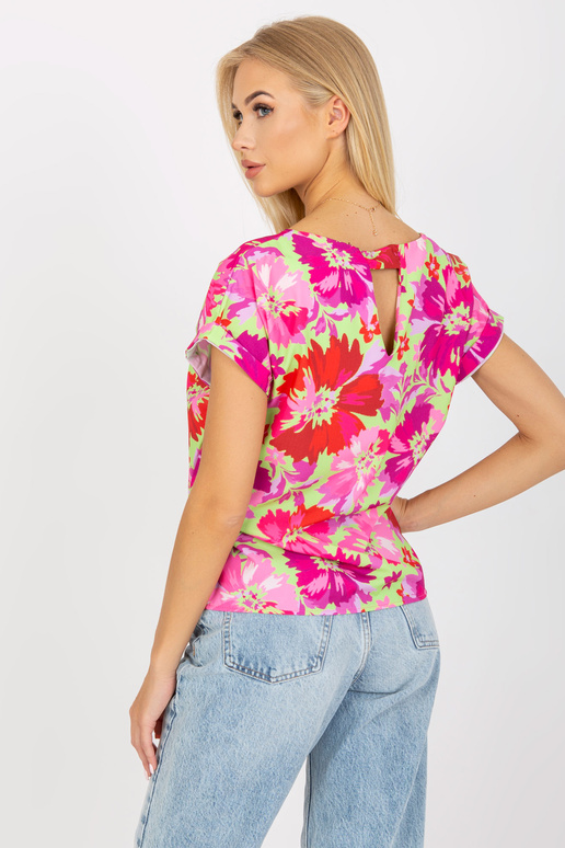 Roheline ja roosa lilleline suvepluus...