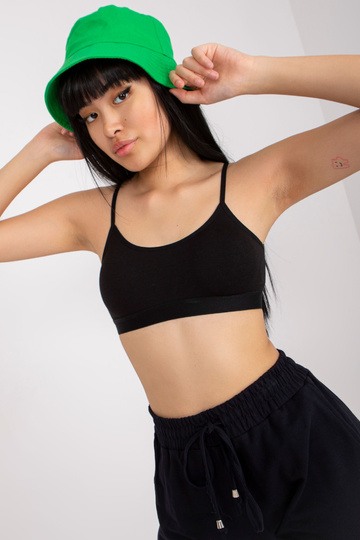 Must sportlik crop top...