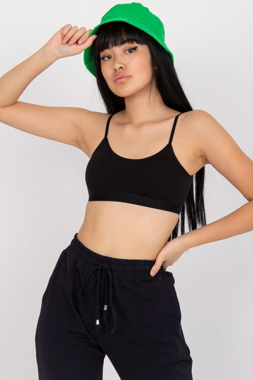Must sportlik crop top... 2