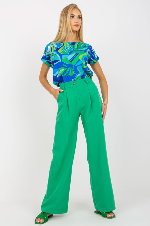 Rohelised ülikonna laiad taskutega...