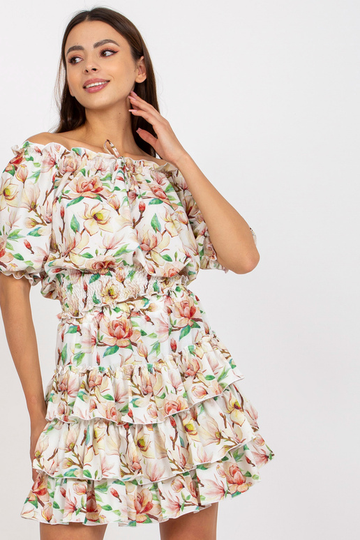 Valge ja bordoopunane naiste... Valge ja bordoopunane naiste...