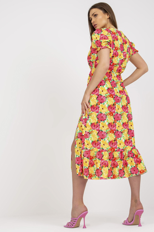 Kollane lilleline lõhikuga midikleit Kollane lilleline lõhikuga midikleit