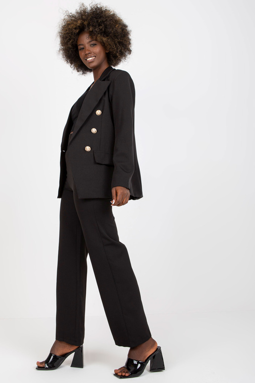 Must elegantne õlakapatjadega bleiser Must elegantne õlakapatjadega bleiser