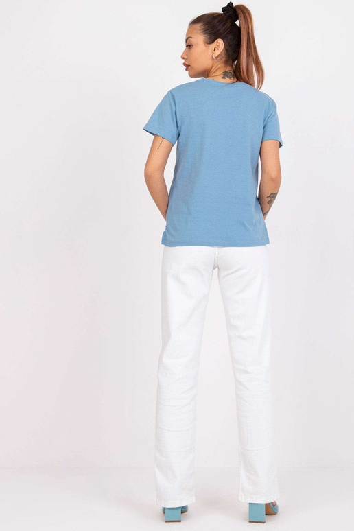 Helesinine T-särk naiste V-kaelusega... Helesinine T-särk naiste V-kaelusega...