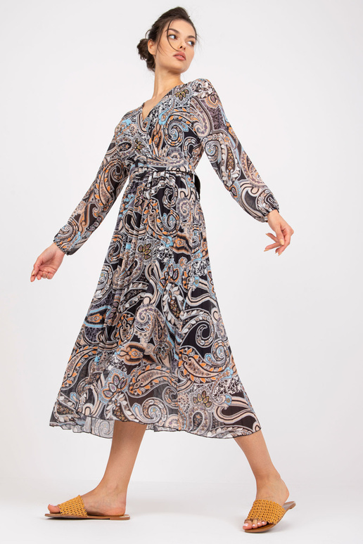 Must plisseeritud idamaiste...