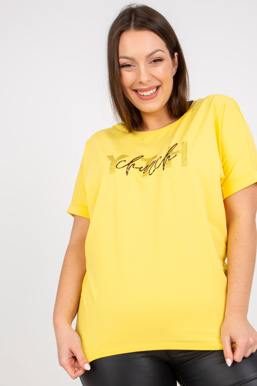 Kollane pluss suuruses...