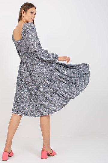 Sinine trükiste ja pikkade...