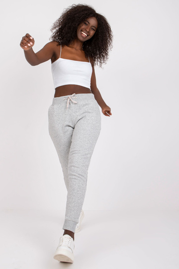 Hallid siledad dressipüksid...