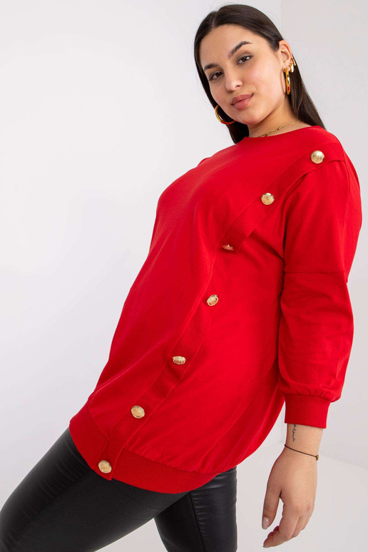 Punane ümara kaelusega pluss suuruses...