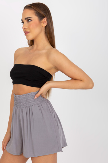 Hallid kõrge vöökohaga...