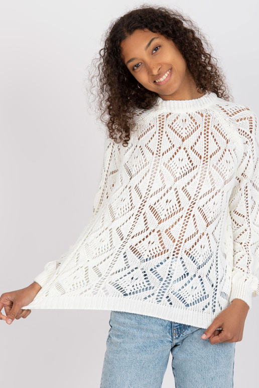 Valge ažuurne klassikaline püstkraega...