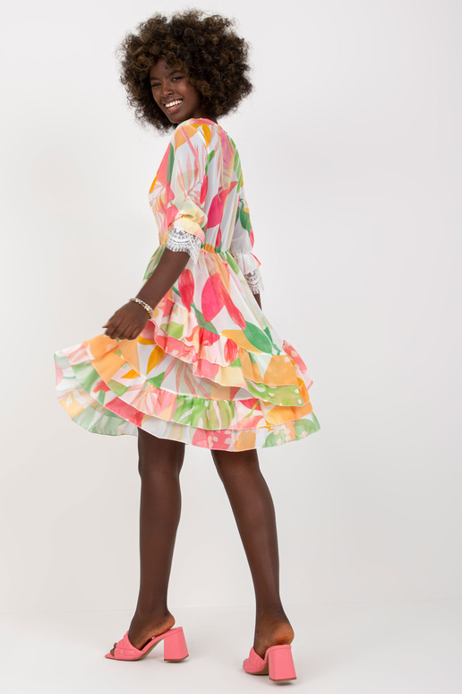 Roosa ja roheline laienev kleit... Roosa ja roheline laienev kleit...