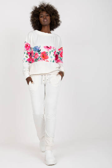 Valge kaheosaline... 2