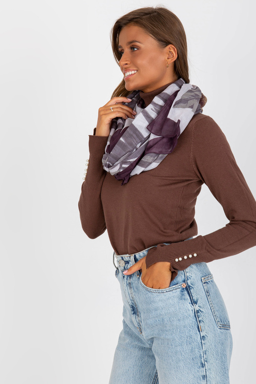 Tumelilla mustriga puuvillane tropp