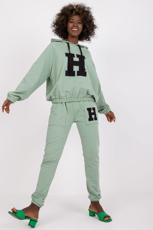 Pistaatsia kaheosaline dressikomplekt...