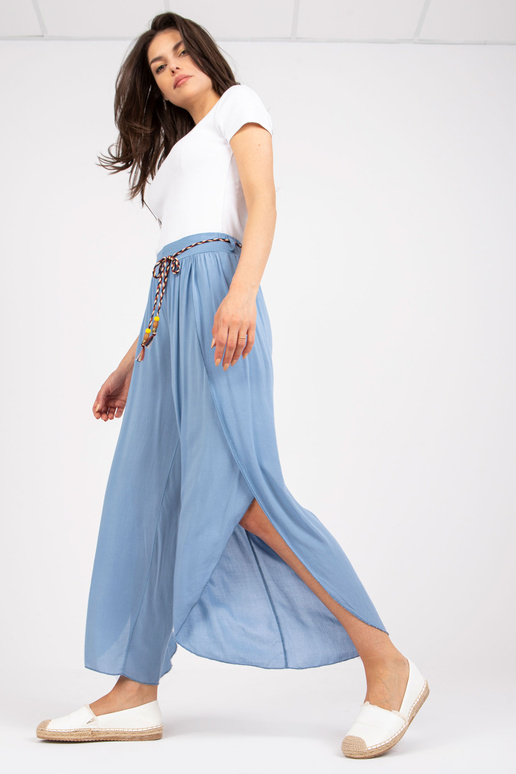 Sinised laiad püksid kõrge vöökohaga... Sinised laiad püksid kõrge vöökohaga...