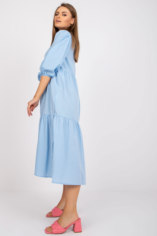 Helesinine puuvillane volangidega... Helesinine puuvillane volangidega...