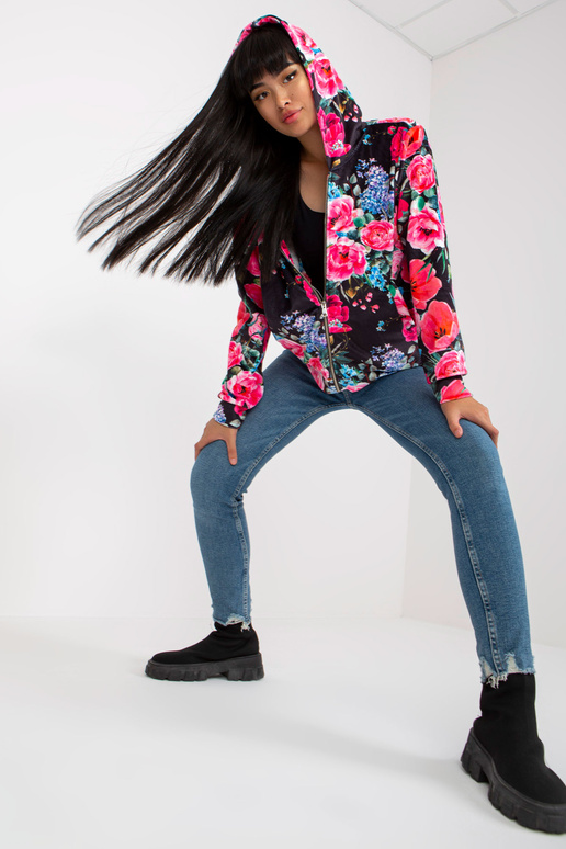 Must ja roosa veluur lilleline...