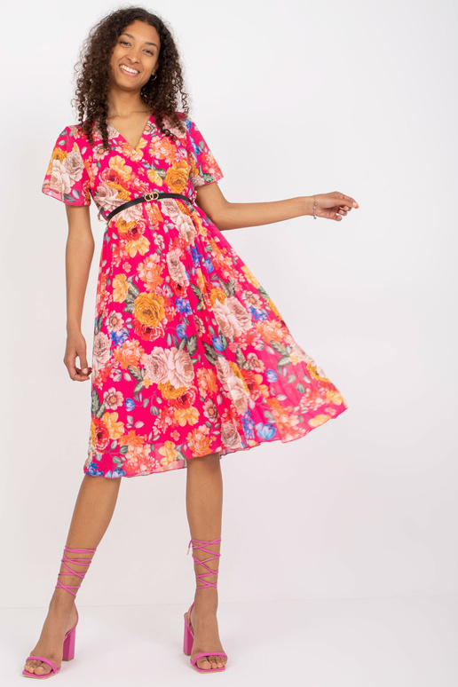 Roosa plisseeritud lilleline...