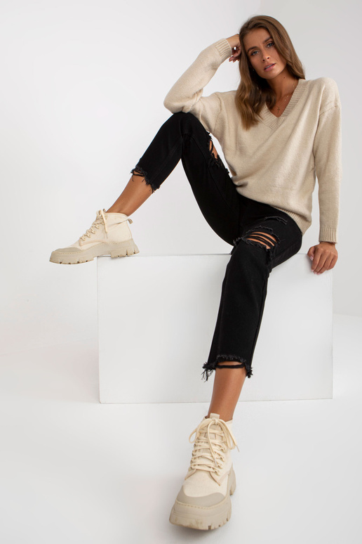 Beež klassikaline V-kaelusega kampsun...