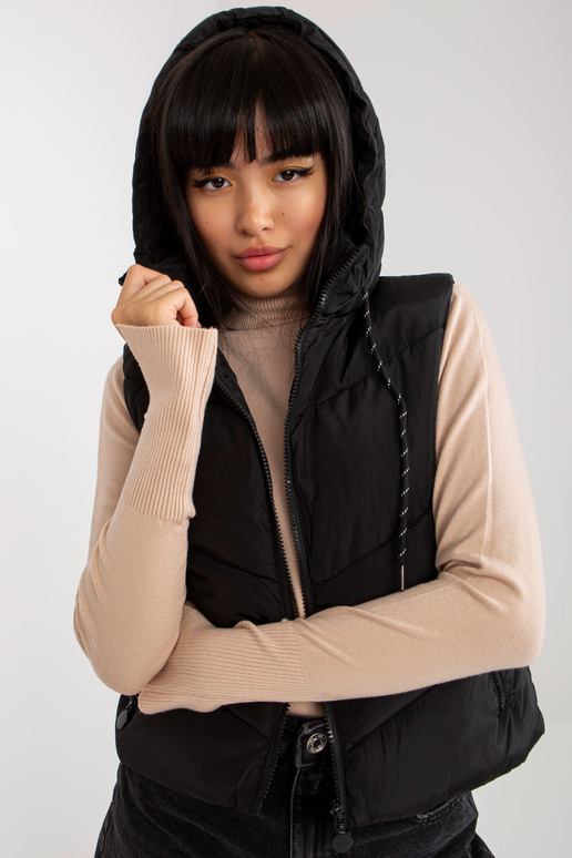 Must kapuutsiga lühike sulevest Must kapuutsiga lühike sulevest