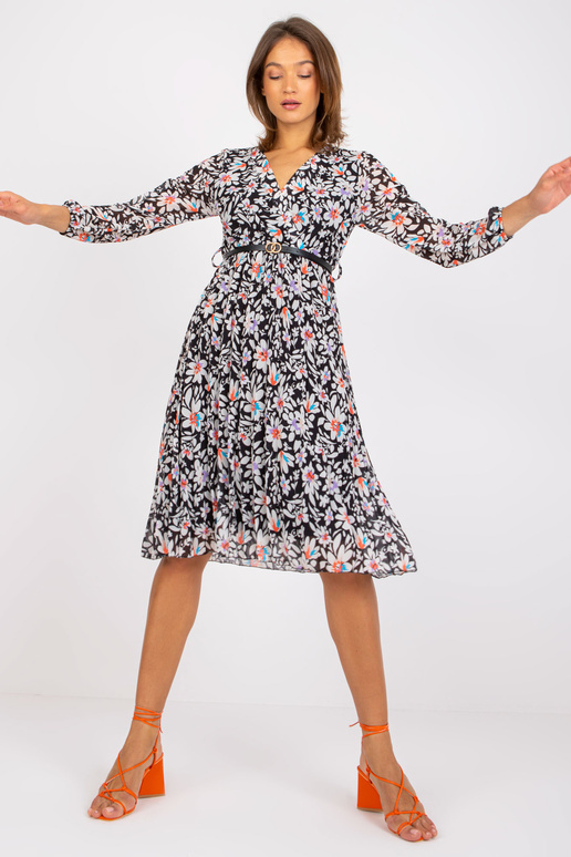 Girona lillemustriga must kleit