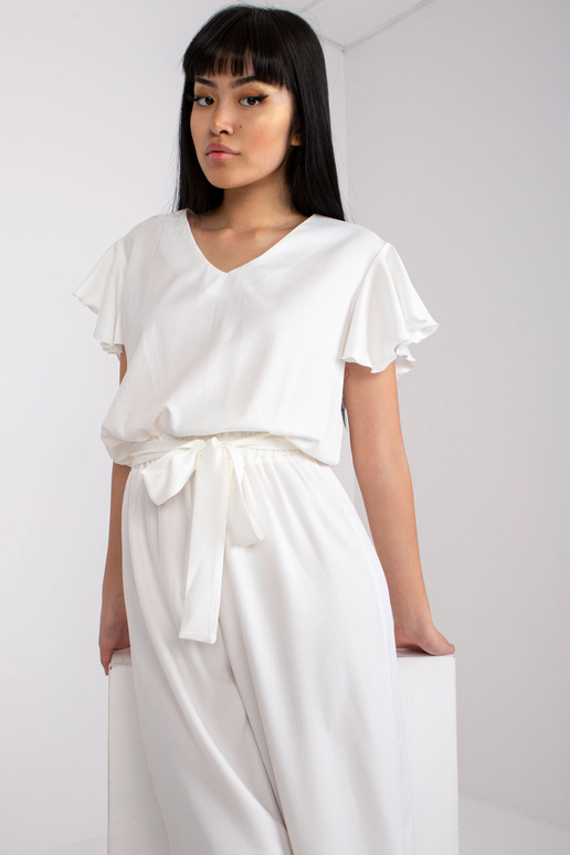 Ecru naiste kombinesoon köitmisega