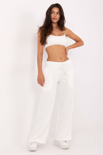 Kreemja värvi püksid 2