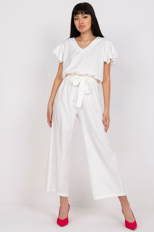 Ecru naiste kombinesoon köitmisega