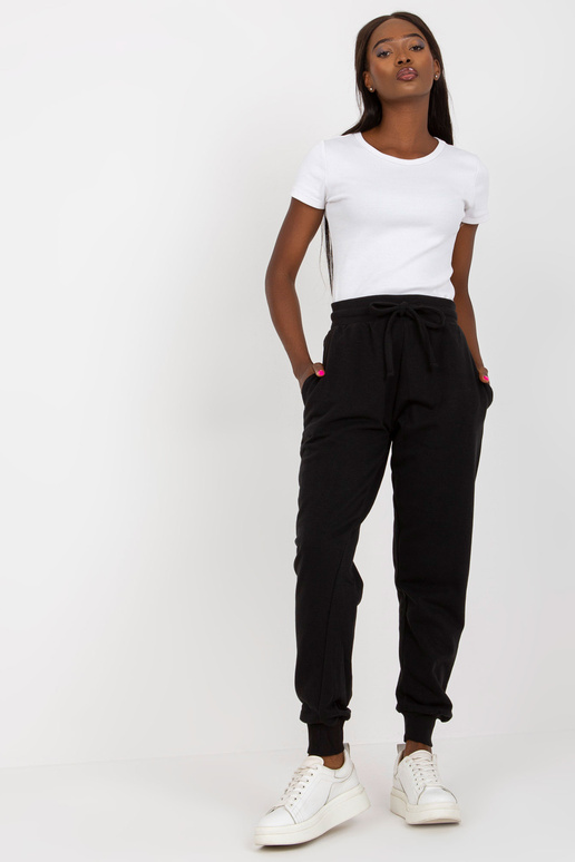 Mustad lihtsad lipsudega dressipüksid