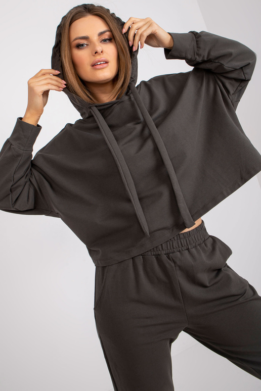 Khakivärvi põhiline dressikomplekt... Khakivärvi põhiline dressikomplekt...