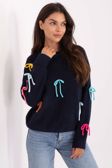 Tumedalt sinine kampsun