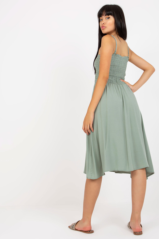 Khaki värvi suvekleit rihmadega... Khaki värvi suvekleit rihmadega...