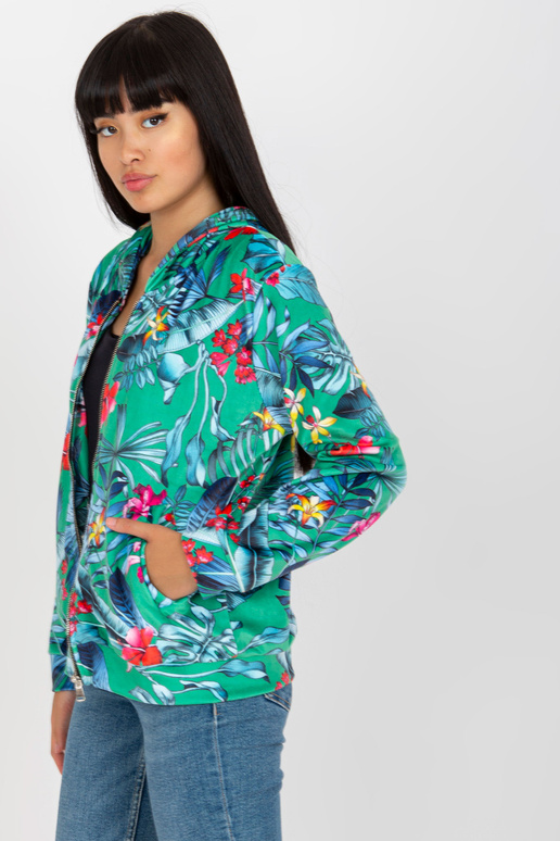 Rohelise ja sinise veluurmustriga...